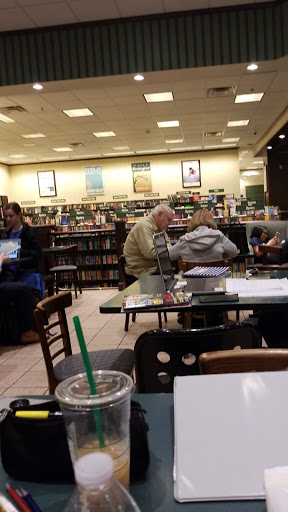 Book Store «Barnes & Noble», reviews and photos, 3102 Northline Ave, Greensboro, NC 27408, USA