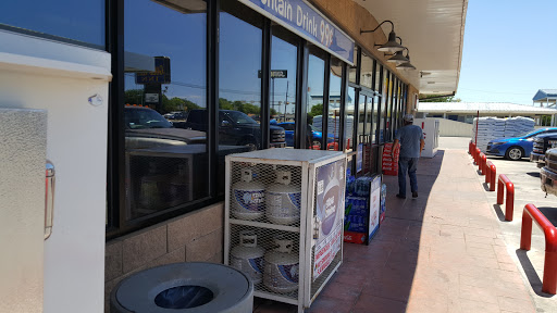 Convenience Store «Stripes», reviews and photos, 2013 S Bridge St, Brady, TX 76825, USA