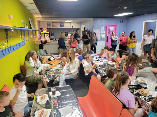 Sporting Goods Store «Hyde Park Roller Magic», reviews and photos, 4178 Albany Post Rd, Hyde Park, NY 12538, USA