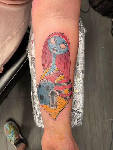 Explore new life tattoo ideas, creative tattoo ideas in Palm Harbor, available at Angry Owl Tattoo and Piercing