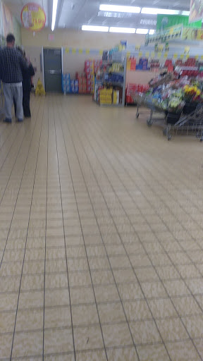 Supermarket «ALDI», reviews and photos, 865 Harlem Rd, West Seneca, NY 14224, USA