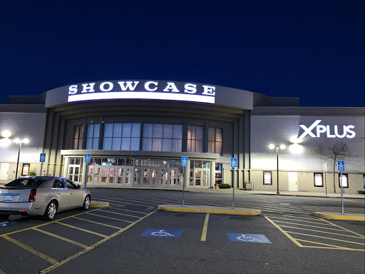 Movie Theater «Showcase Cinema de Lux Revere», reviews and photos, 565 Squire Rd, Revere, MA 02151, USA