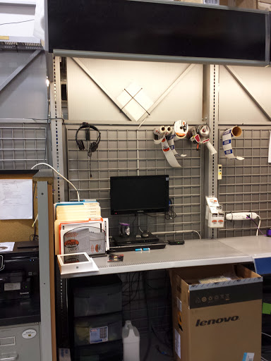 Electronics Store «Best Buy», reviews and photos, 9970 N Newport Hwy, Spokane, WA 99218, USA