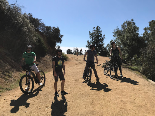 LA Fly Rides image