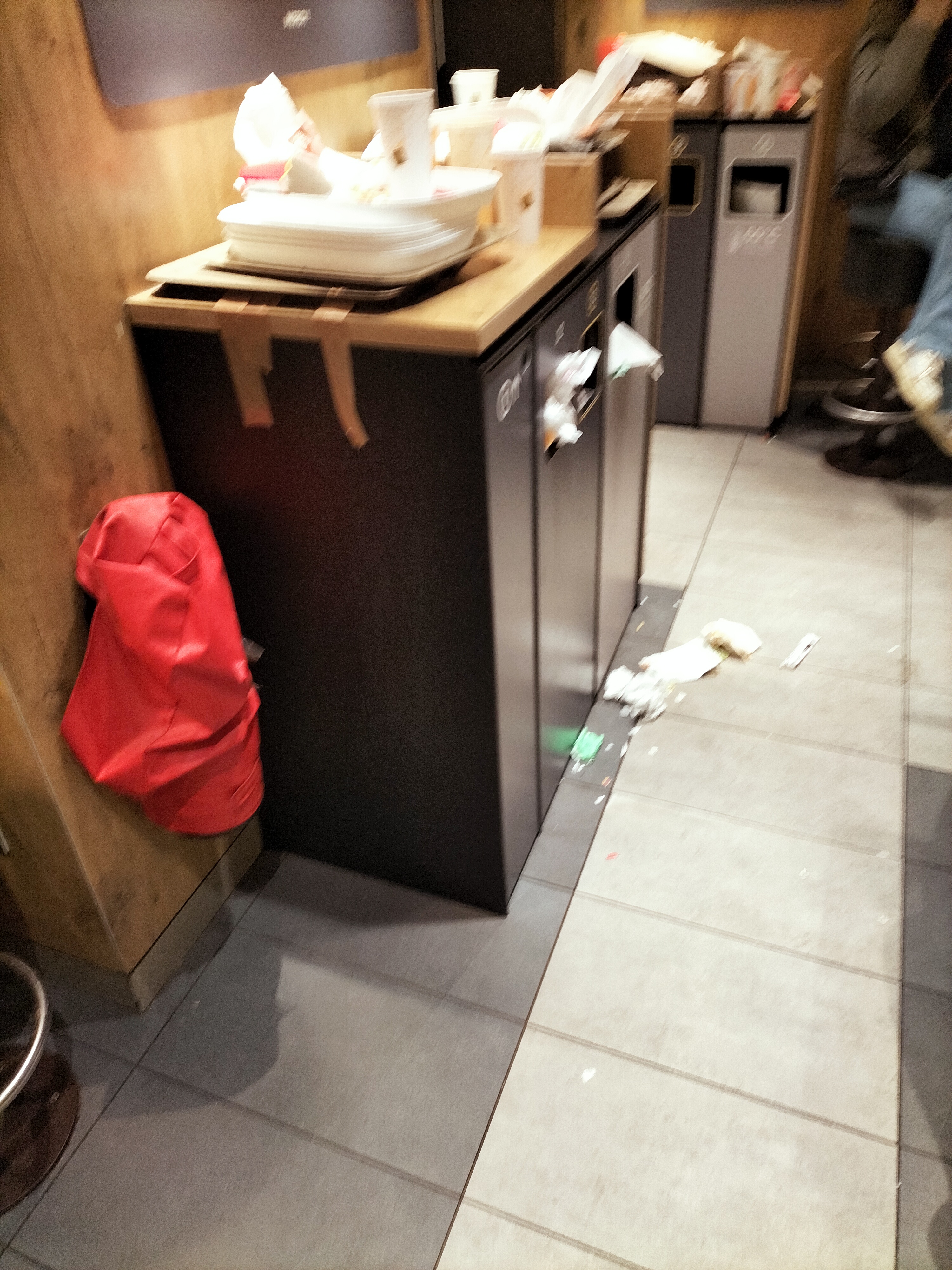 Photo n° 1 de l'avis de Erz. fait le 19/12/2023 à 19:42