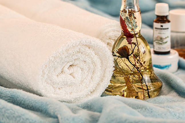 Eden Massage - Massage therapist