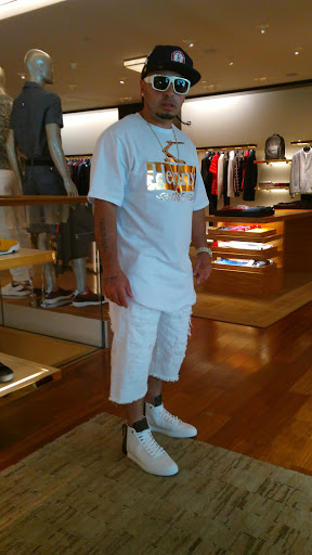 Beauty Salon «La Nueva Mega Beauty Salon», reviews and photos, 225 Smith St # B, Perth Amboy, NJ 08861, USA