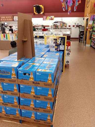 Grocery Store «Northgate Gonzalez Markets», reviews and photos, 831 N Hacienda Blvd, La Puente, CA 91744, USA