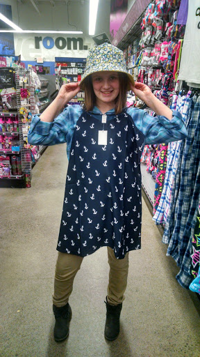 Variety Store «Five Below», reviews and photos, 3910 Commerce Blvd, Dickson City, PA 18519, USA