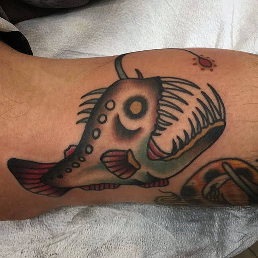 Tattoo Shop «Old Soul Tattoo Club», reviews and photos, 2780 Orchard Lake Rd, Keego Harbor, MI 48320, USA