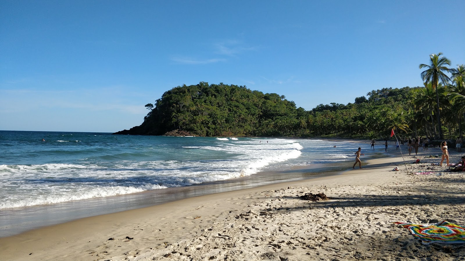 Photo de Plage de Sao Jose II avec sable fin et lumineux de surface