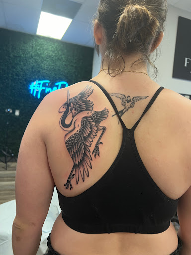 Explore queen bee tattoo ideas, creative tattoo ideas in Oviedo, available at Fine Ink Studios Tattoos