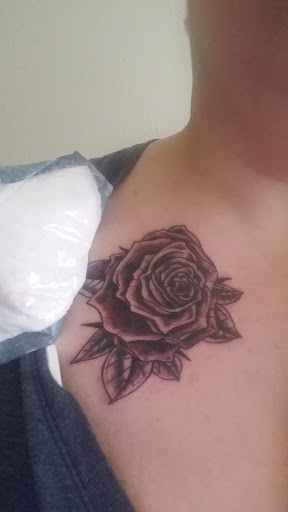 Tattoo Shop «Good Karma Tattoo», reviews and photos, 7600 196th St SW #800, Lynnwood, WA 98036, USA