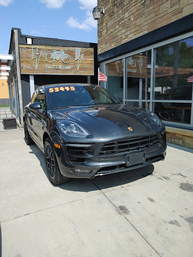 Auto Repair Shop «Auto Motion Sales and Repair», reviews and photos, 4419 Excelsior Blvd, St Louis Park, MN 55416, USA