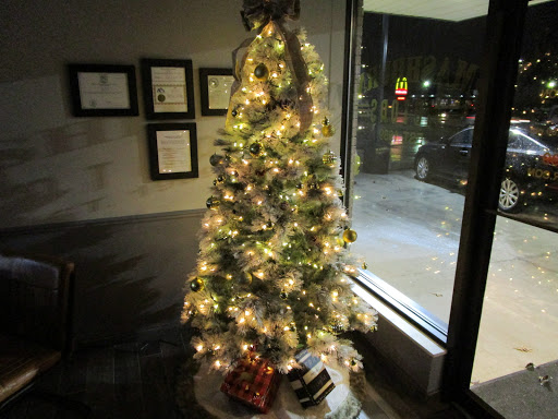 Used Car Dealer «Mashburn Motors», reviews and photos, 411 Northbound Gratiot Ave, Mt Clemens, MI 48043, USA