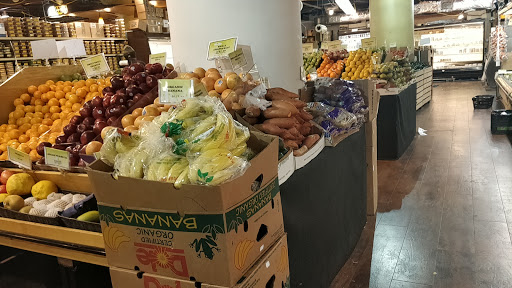 Grocery Store «Chestnut Grocery», reviews and photos, 700 Myrtle Ave, Brooklyn, NY 11205, USA