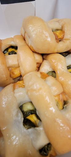 Donut Shop «Donut House», reviews and photos, 515 S Carrier Pkwy, Grand Prairie, TX 75051, USA