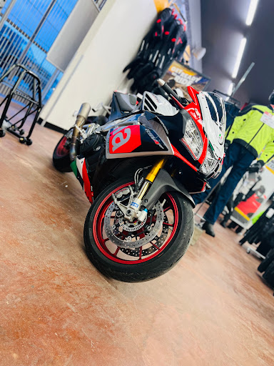 Motorcycle Parts Store «Cycle Gear», reviews and photos, 2229 Lehigh St, Allentown, PA 18103, USA