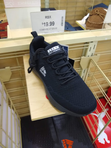 Department Store «T.J. Maxx», reviews and photos, 14 Candlewood Lake Rd, Brookfield, CT 06804, USA