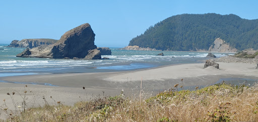 Tourist Attraction «Haystack Rock», reviews and photos, US-101, Cannon Beach, OR 97110, USA