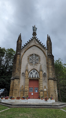 Notre-Dame du Pouech à Oust