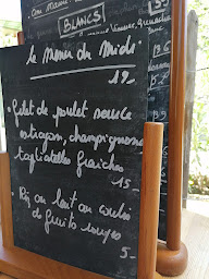 Photo n°2 de L’Amandier à Sigonce ()