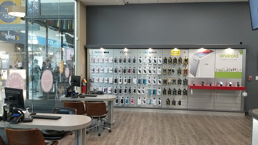 Cell Phone Store «Verizon Authorized Retailer – Cellular Sales», reviews and photos, 330 Chicago Ridge Mall Chicago Ridge Mall, Chicago Ridge, IL 60415, USA