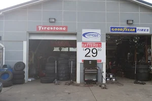 Don's Tire Center image