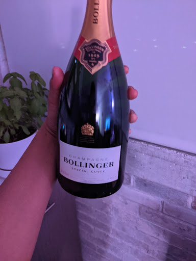 Wine Store «Spiritus Wines», reviews and photos, 220 Asylum St, Hartford, CT 06103, USA