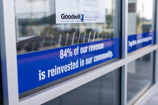 Thrift Store «Goodwill Second Debut Carytown», reviews and photos
