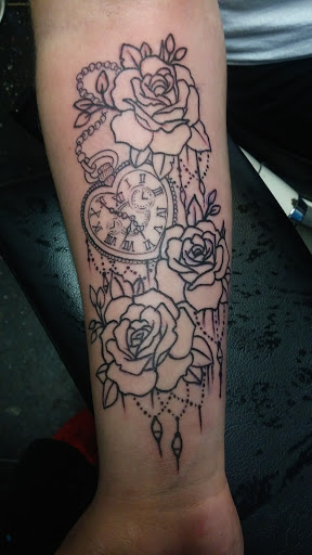 Explore swallow tattoo ideas, creative tattoo ideas in Flint, available at Big Gunz Tattoos - Flint