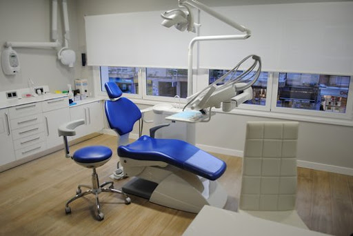 Clínica Dental Laredo Smile en Laredo, Cantabria