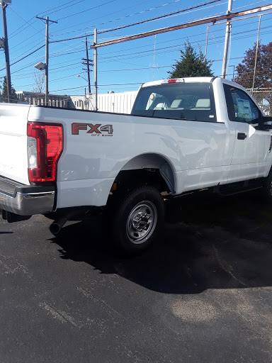 Ford Dealer «Meadowland Ford Truck Sales Inc», reviews and photos, 330 County Ave, Secaucus, NJ 07094, USA