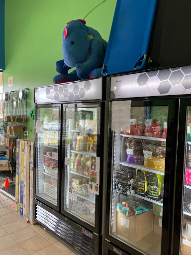 Pet Supply Store «Unleashed the Dog & Cat Store», reviews and photos, 7414 Creedmoor Rd, Raleigh, NC 27613, USA