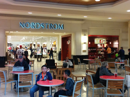 Department Store «Nordstrom Burlington», reviews and photos, 75 Middlesex Turnpike, Burlington, MA 01803, USA