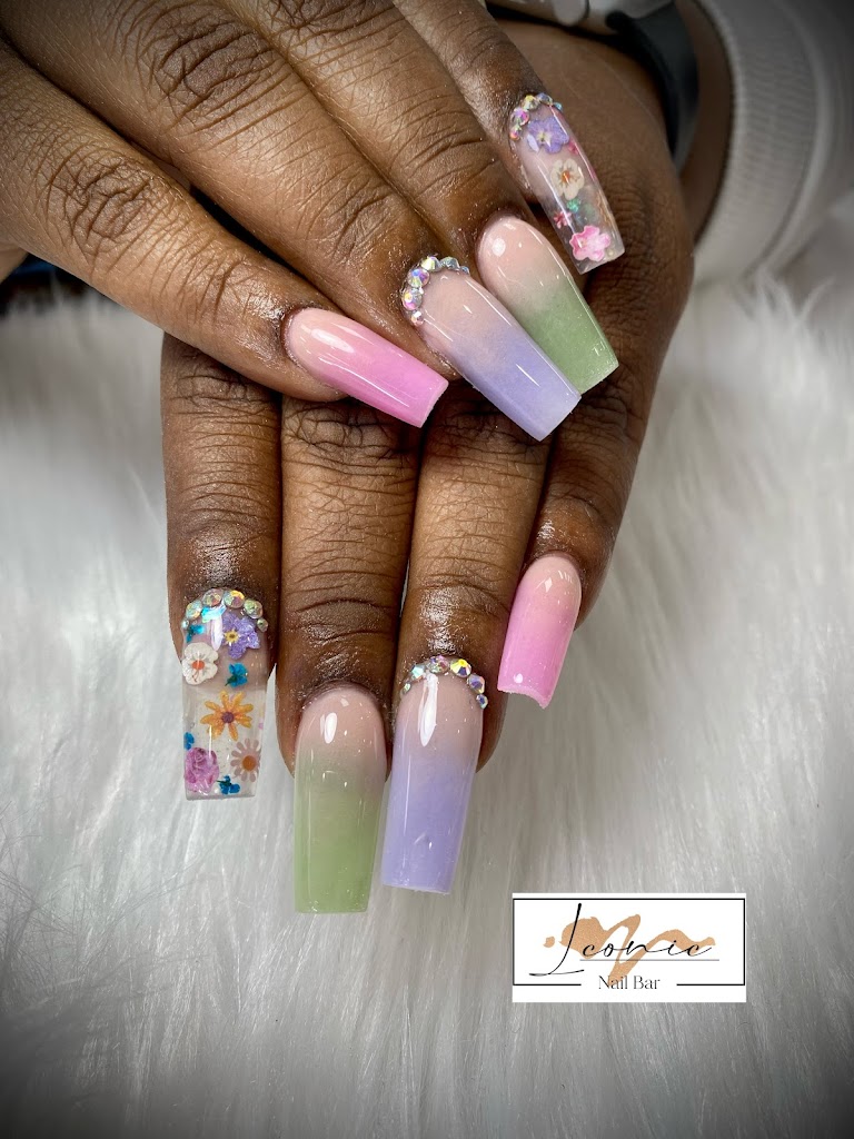 ICONIC NAIL BAR 29720