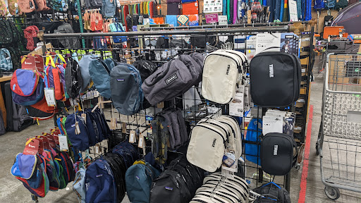 Sporting Goods Store «Sports Basement San Ramon», reviews and photos, 1041 Market Pl, San Ramon, CA 94583, USA