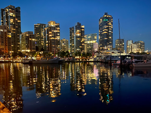 Streetlights, 1228 Marinaside Crescent, Vancouver, BC V6Z 2W4