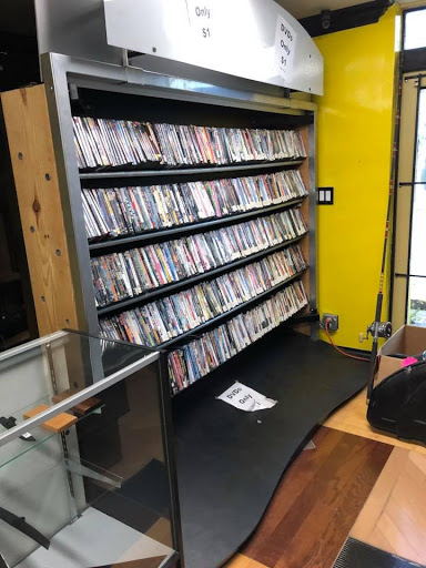 Pawn Shop «Tampa Bay Pawn», reviews and photos, 3675 FL-580, Oldsmar, FL 34677, USA