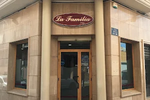 Restaurante La Familia image