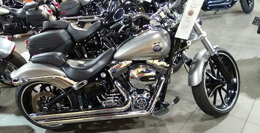 Motorcycle Dealer «Caliente Harley-Davidson», reviews and photos, 7230 NW Loop 410, San Antonio, TX 78245, USA