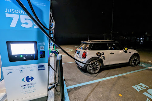 Borne de recharge de véhicules électriques Allego Station de recharge Sartrouville