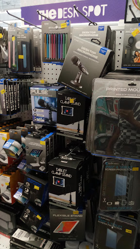 Variety Store «Five Below», reviews and photos, 300 Marketplace Blvd, Hamilton Township, NJ 08691, USA