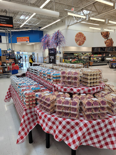 Department Store «Walmart Supercenter», reviews and photos, 3850 E Grand River Ave, Howell, MI 48843, USA