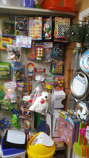 Variety Store «Sara Dollar Discount», reviews and photos, 2200 SW 16th St # 102, Miami, FL 33145, USA