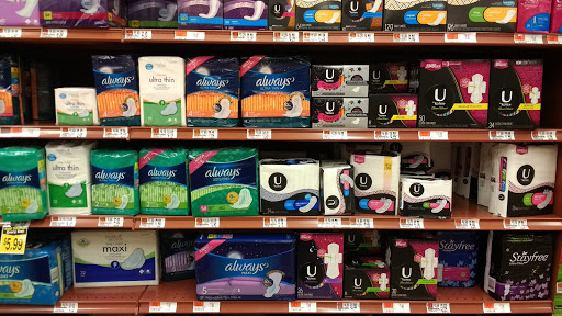 Grocery Store «Hannaford Supermarket», reviews and photos, 32 NY-82, Hudson, NY 12534, USA