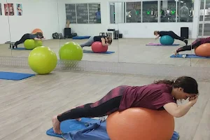 Cátia Rodrigues - Fitness, Pilates & Bem-estar image