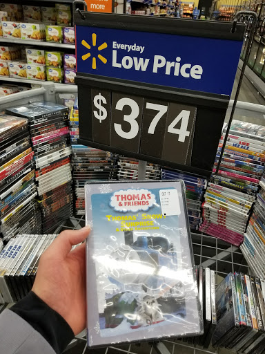 Supermarket «Walmart Neighborhood Market», reviews and photos, 1840 NW 9th St, Corvallis, OR 97330, USA