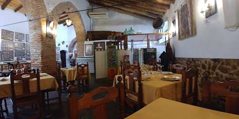 Restaurante Peña Flamenca Ciudad de Llerena - C. Pósito, 9, 06900 Llerena, Badajoz, Spain