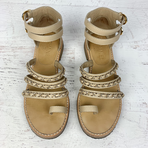 Consignment Shop «Sell Your Sole Consignment Boutique», reviews and photos, 2121 1st Ave Suite 101, Seattle, WA 98121, USA